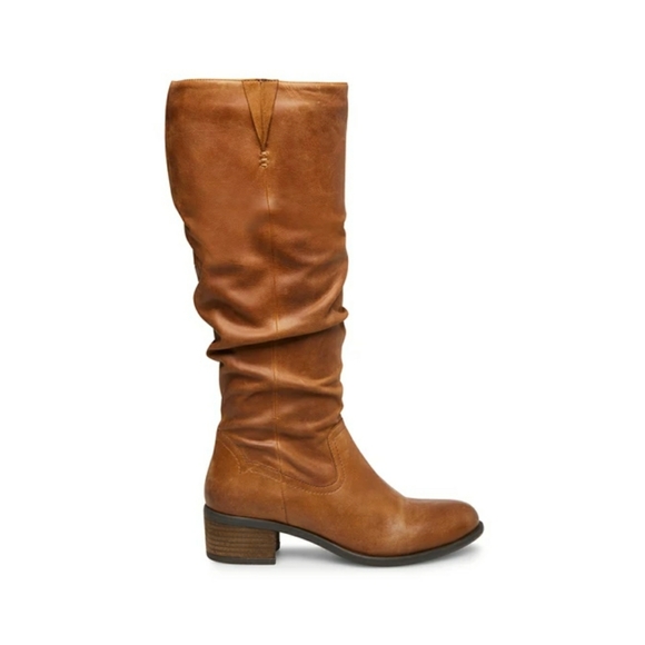 Simple Chic Cognac Leather Steve Madden Boots - Picture 2 of 11